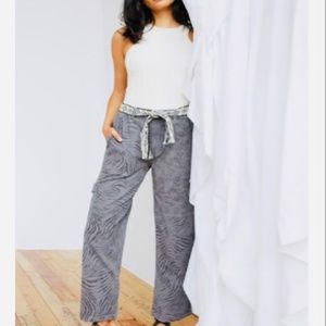 Anthropologie Pilco Printed Cargo Pants